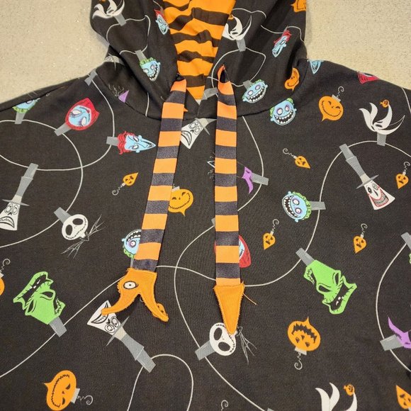 Loungefly Disney NBC Christmas Tree String Ornaments Unisex Hoodie Size XL NEW - Picture 3 of 14